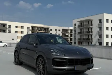 Leasing auto: Porsche Cayenne Turbo Tiptronic S 2021 – 105.000 km, 550 CP – Oferta pentru persoană juridică