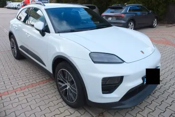 Porsche Macan 2025 – 6.800 km, 408 CP, Benzină, Automată – Leasing Financiar pentru Firme, Avans 15-50%, Rată 861 EUR/lună