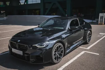 BMW M2 2024 – 42.300 km, 460 CP, Benzină, Automată, Coupe – Leasing Auto pentru Firme, Avans 15-50%, Rată 572 EUR/lună