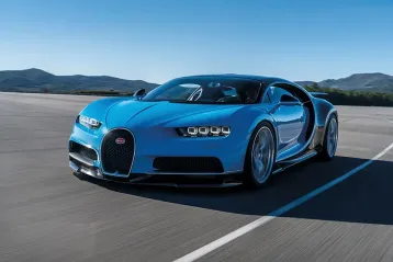 Bugatti Chiron: monstrul de 1500 CP pentru care nu dăm raportul la ANAF