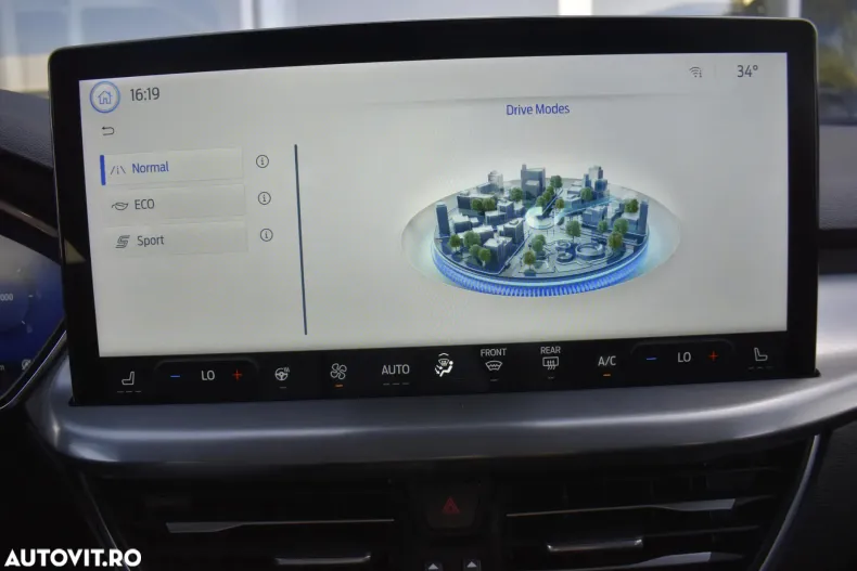 Ford Focus din 2023 cu 15.692 km - oferta FOR100908 - foto 25