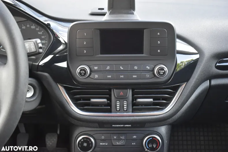 Ford Fiesta din 2019 cu 86.240 km - oferta FOR94392 - foto 18