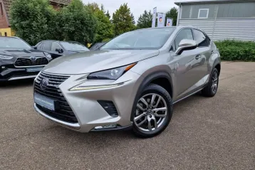 Lexus NX 300 din 2021 - oferta LEX103635