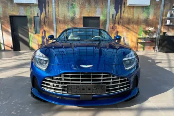 Aston Martin DB12 din 2024 - oferta AST106457
