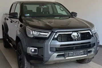 Toyota Hilux din 2023 - oferta TOY116393