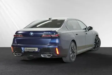 BMW M760 din 2023 - oferta BMW116661