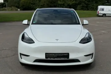 Tesla Model Y din 2023 - oferta TES117200
