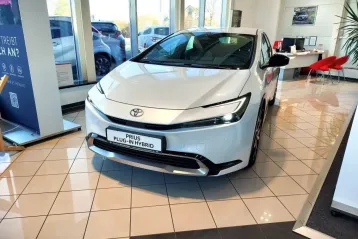 Toyota Prius din 2024 - oferta TOY120947