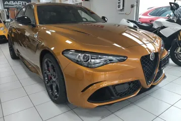 Alfa Romeo Giulia din 2023 - oferta ALF125687
