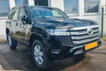 Toyota Land Cruiser din 2023 - oferta TOY125922