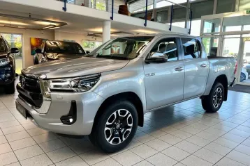 Toyota Hilux din 2022 - oferta TOY125961