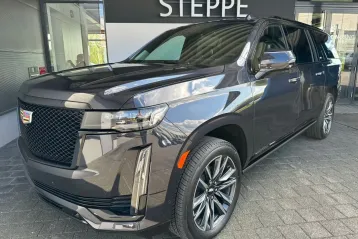 Cadillac Escalade din 2023 - oferta CAD125988