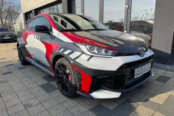 Toyota Yaris din 2024 - oferta TOY130063
