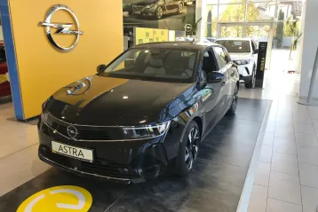 Opel Astra din 2022 - oferta OPE132180