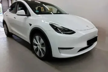 Tesla Model Y din 2023 - oferta TES138379