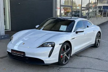 Porsche Taycan din 2021 - oferta POR146512