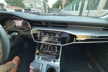 Audi A6 Allroad din 2022 - oferta AUD152186