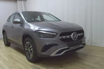 Mercedes-Benz GLA 180 din 2023 - oferta MER152467