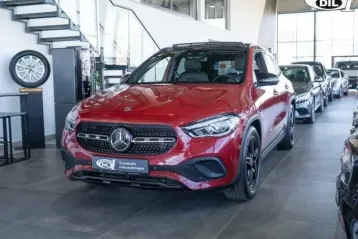 Mercedes-Benz GLA 200 din 2020 - oferta MER152470