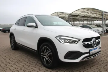 Mercedes-Benz GLA 200 din 2020 - oferta MER152477