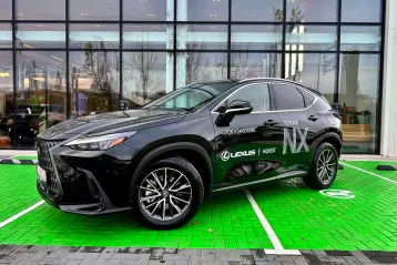 Lexus Seria NX din 2025 - oferta LEX153891