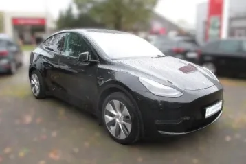 Tesla Model Y din 2023 - oferta TES156357