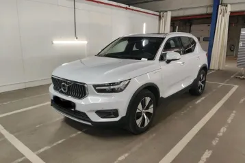 Volvo XC40 din 2021 - oferta VOL156623