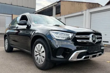 Mercedes-Benz GLC 200 din 2021 - oferta MER157216