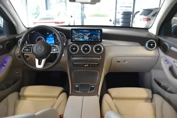 Mercedes-Benz GLC 200 din 2020 - oferta MER158542