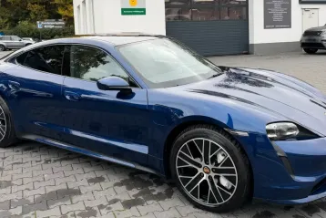 Porsche Taycan din 2020 - oferta POR158834