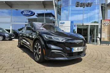 Ford Mustang Mach-E din 2023 - oferta FOR162251
