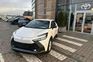 Toyota C-HR din 2025 - oferta TOY163000