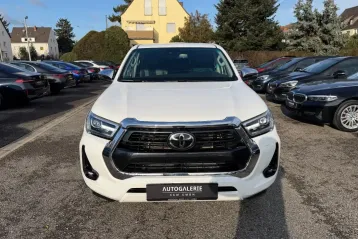 Toyota Hilux din 2022 - oferta TOY163694
