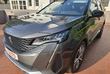 Peugeot 3008 din 2022 - oferta PEU164239