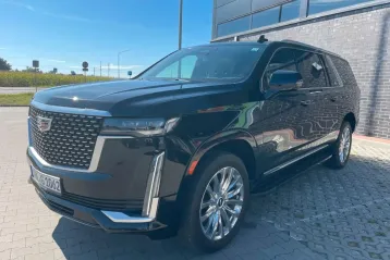 Cadillac Escalade din 2023 - oferta CAD165444