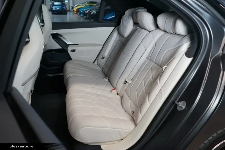 BMW 740 (Seria 7) din 2023 cu 74.821 km - oferta BMW184668 - foto 15