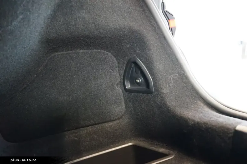 BMW 740 (Seria 7) din 2023 cu 74.821 km - oferta BMW184668 - foto 16