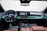 BMW 740 (Seria 7) din 2023 cu 49.995 km - oferta BMW184751 - foto 6
