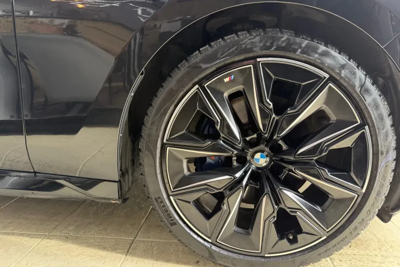 BMW 740d (Seria 7) din 2023 cu 64.322 km - oferta BMW195331 - foto 9