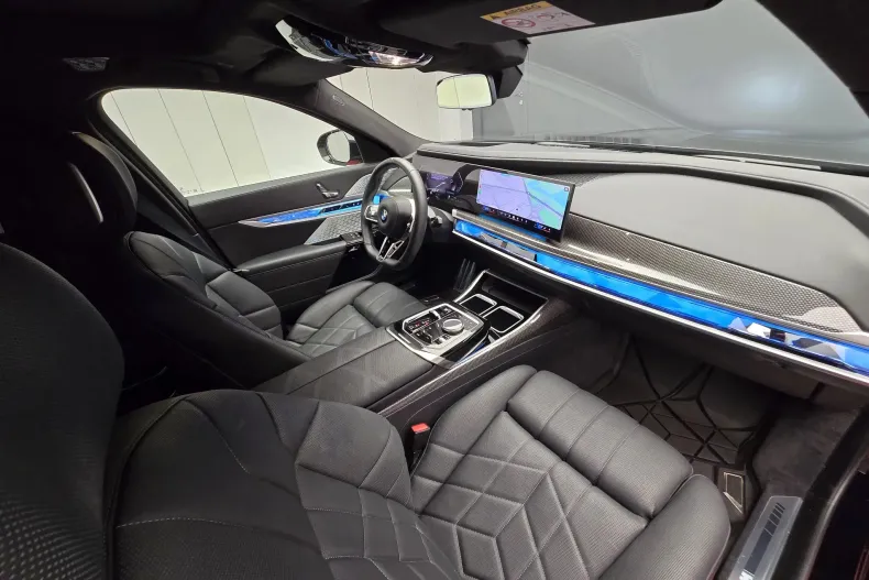 BMW 740d (Seria 7) din 2023 cu 57.000 km - oferta BMW202461 - foto 16