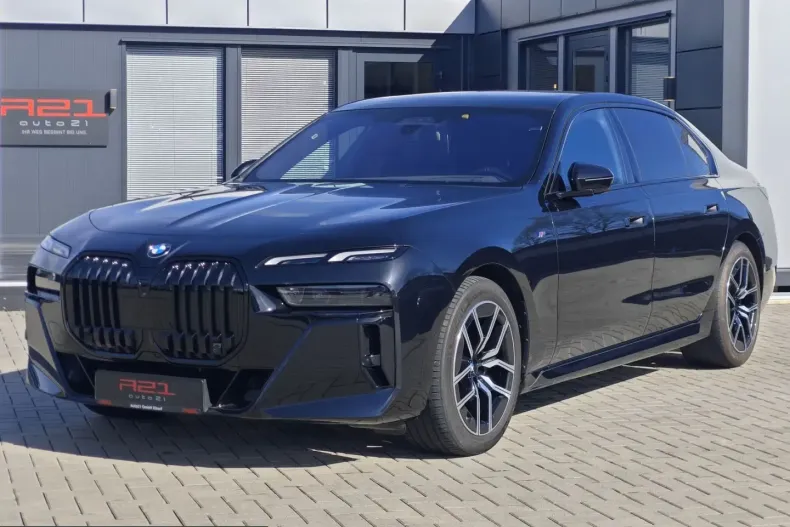 BMW 740 (Seria 7) din 2023 cu 54.635 km - oferta BMW203528 - foto 1