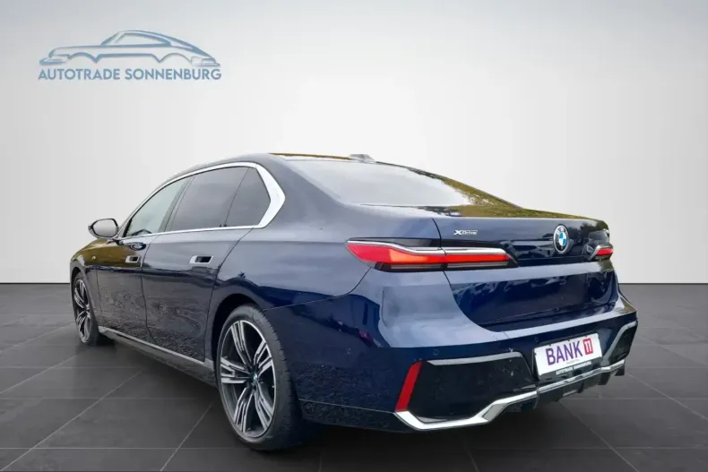 BMW 740 (Seria 7) din 2023 cu 50.122 km - oferta BMW205526 - foto 4