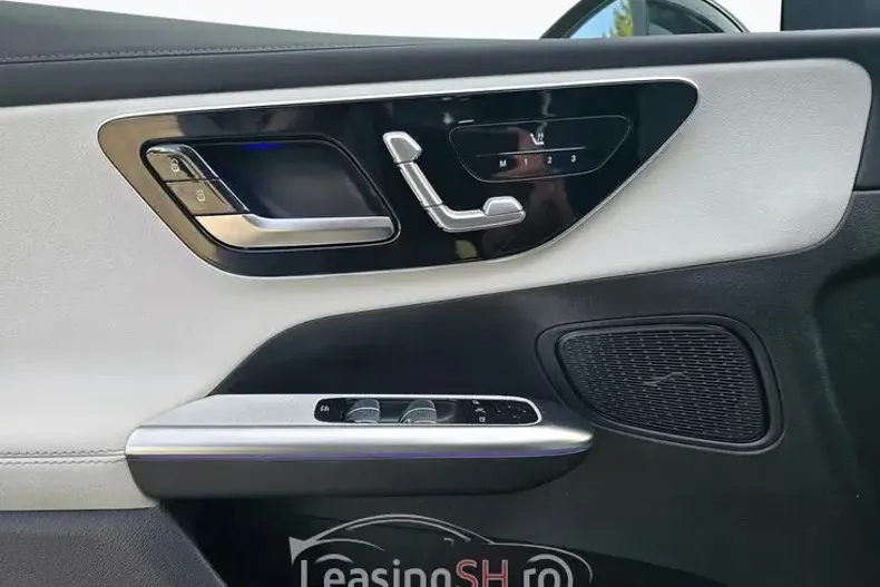 Mercedes-Benz 220 din 2025 cu 30 km - oferta MER98821 - foto 6