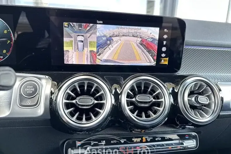 Mercedes-Benz 200 din 2023 cu 23.380 km - oferta MER100794 - foto 2