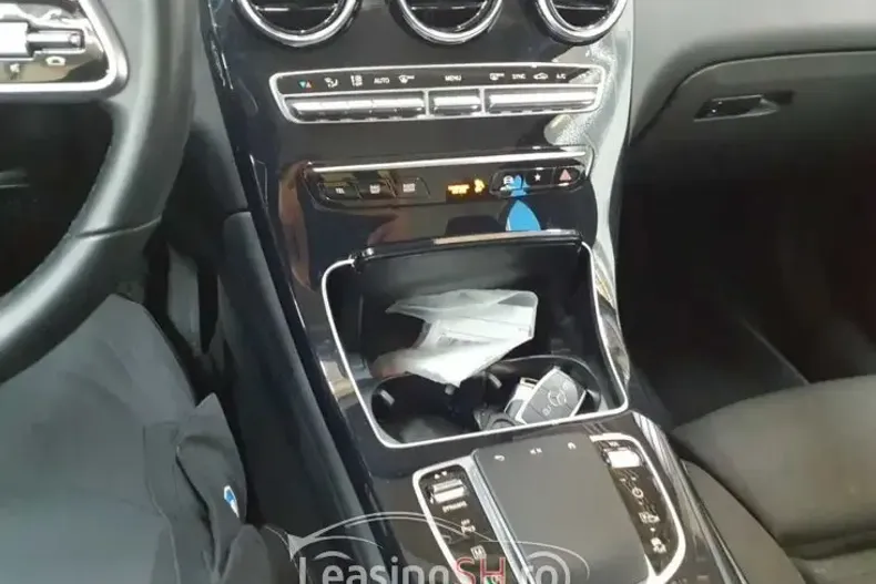 Mercedes-Benz 220 din 2021 cu 68.474 km - oferta MER96697 - foto 10