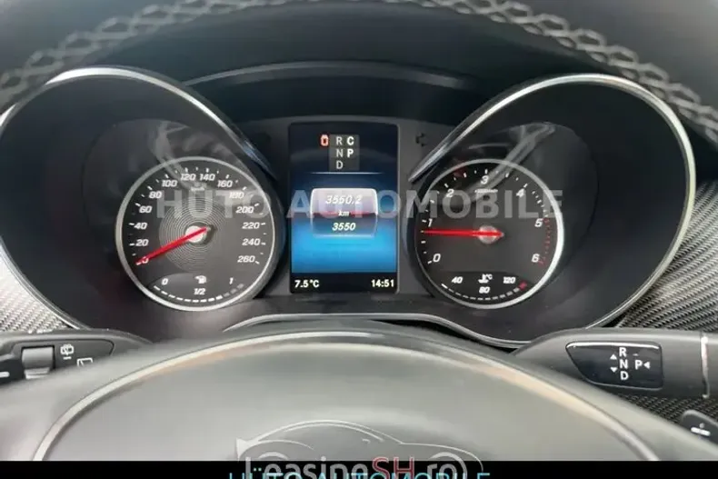 Mercedes-Benz 300 din 2024 cu 9.990 km - oferta MER96271 - foto 3