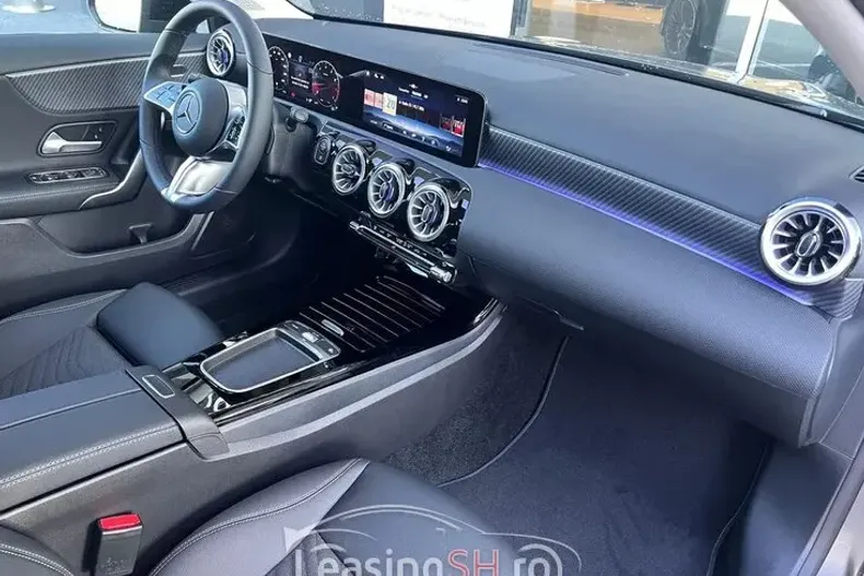 Mercedes-Benz 200 din 2024 cu 6.500 km - oferta MER95241 - foto 3