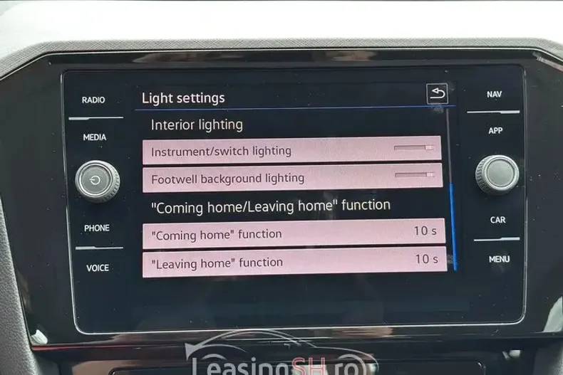 Volkswagen Passat din 2021 cu 144.876 km - oferta VOL100770 - foto 31