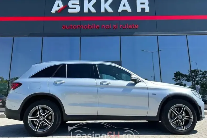 Mercedes-Benz 300 din 2020 cu 58.405 km - oferta MER98593 - foto 21