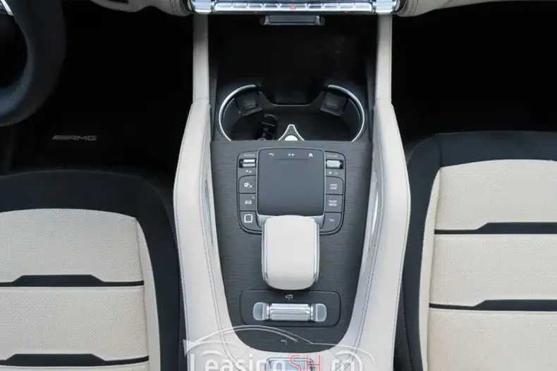 Mercedes-Benz 53 AMG din 2025 cu 6.800 km - oferta MER99929 - foto 3